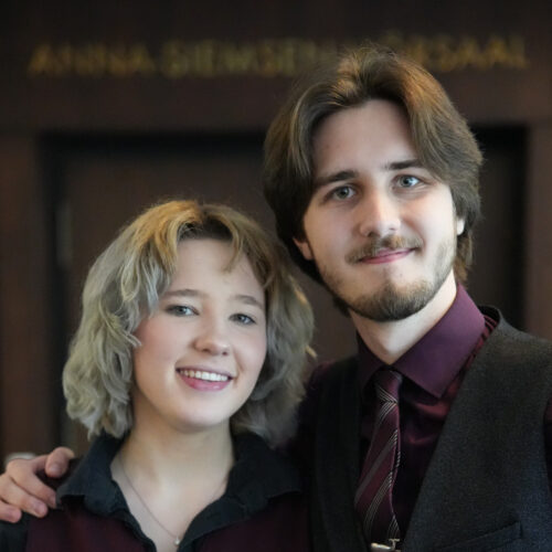 Larissa Joy Niemann und Cay-Lando Kniplitsch